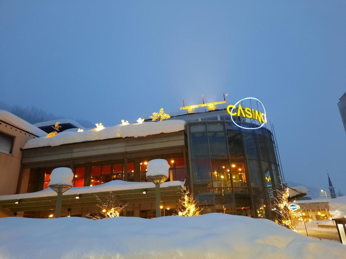 Holiday Accommodation - Swimming Pool Available Davos Luaran gambar