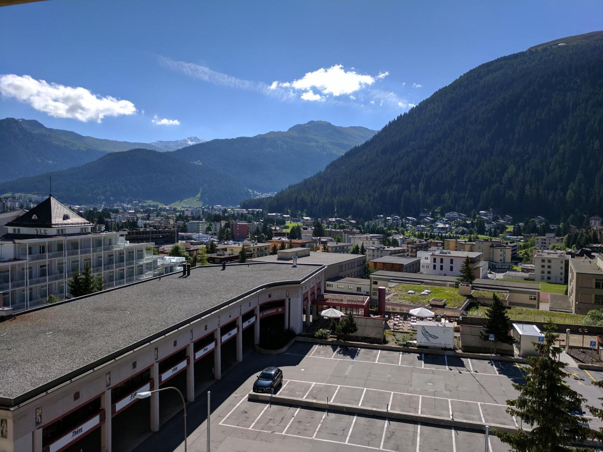 Holiday Accommodation - Swimming Pool Available Davos Luaran gambar