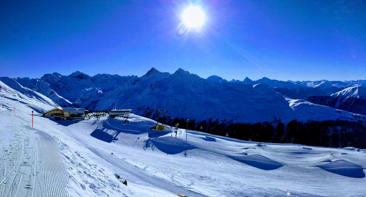 Holiday Accommodation - Swimming Pool Available Davos Luaran gambar